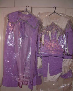 Costume A-Go-Go